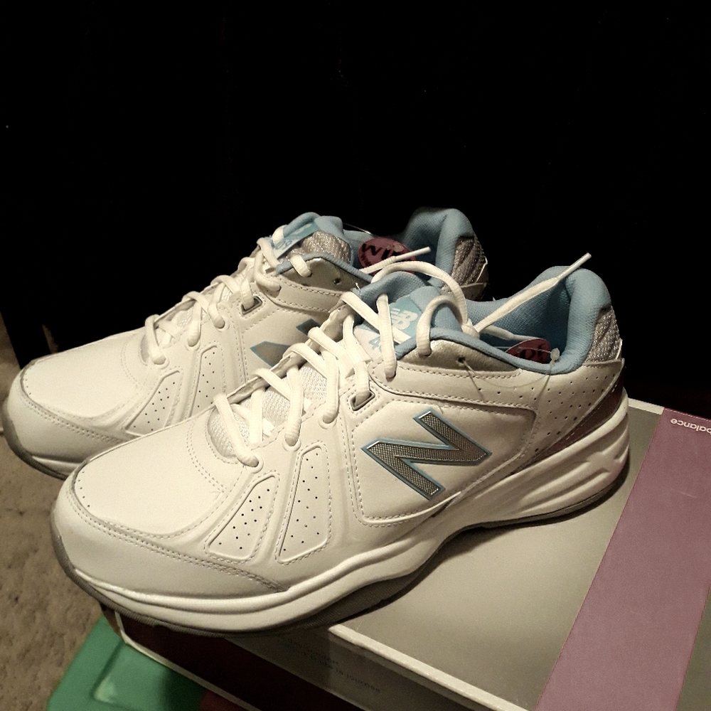 New Balance White and light blue Tennis shoes